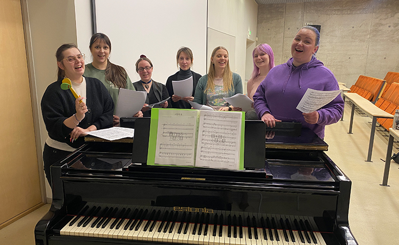 Members of the KSI Tallinn Choir practicing the Korean song Departure