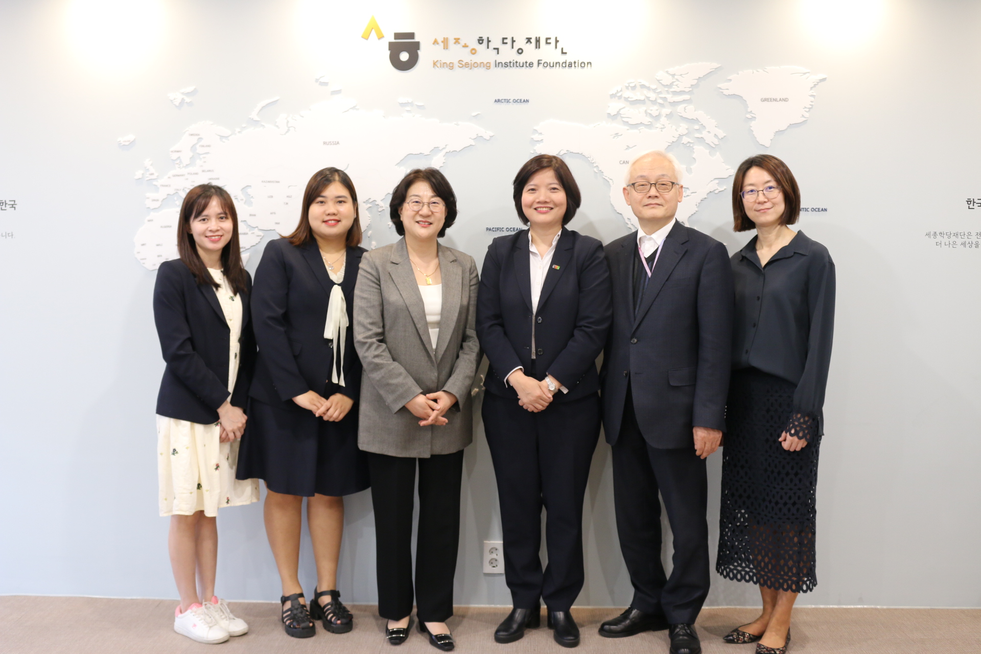 베트남 하노이 국립외대 